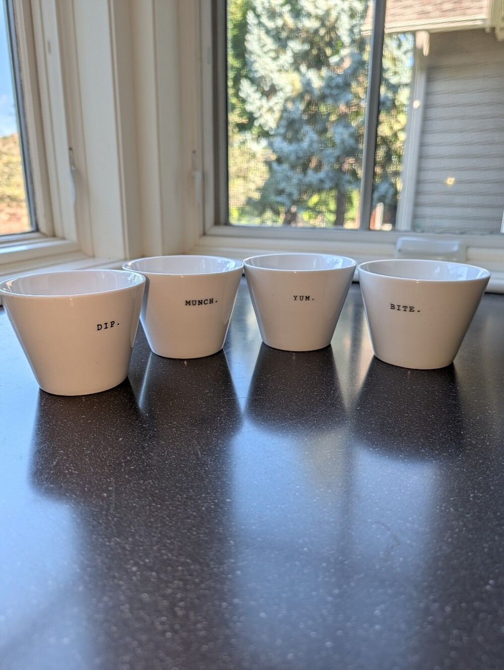 THE CELLAR set of 4 snack bowls